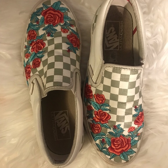 Vans Rose Embroidered Slip On Dx - Picture 7 of 13